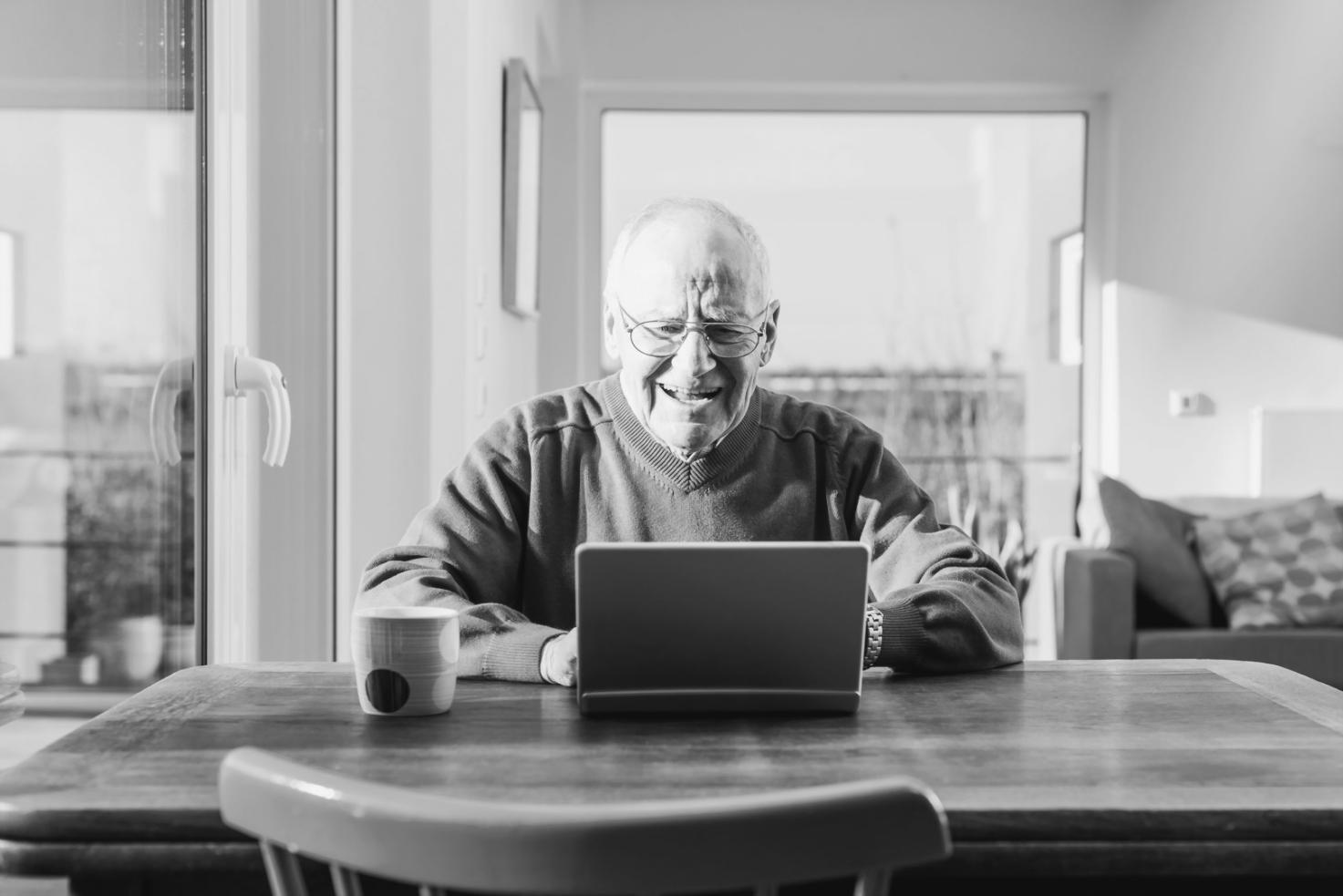 Moderne digitale Lernplattform für SEO-Content-Schulungen